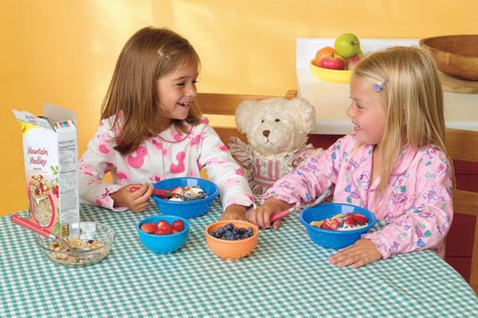 Crazy, Tasty Banana Split Breakfast! - Little Dreamers Club