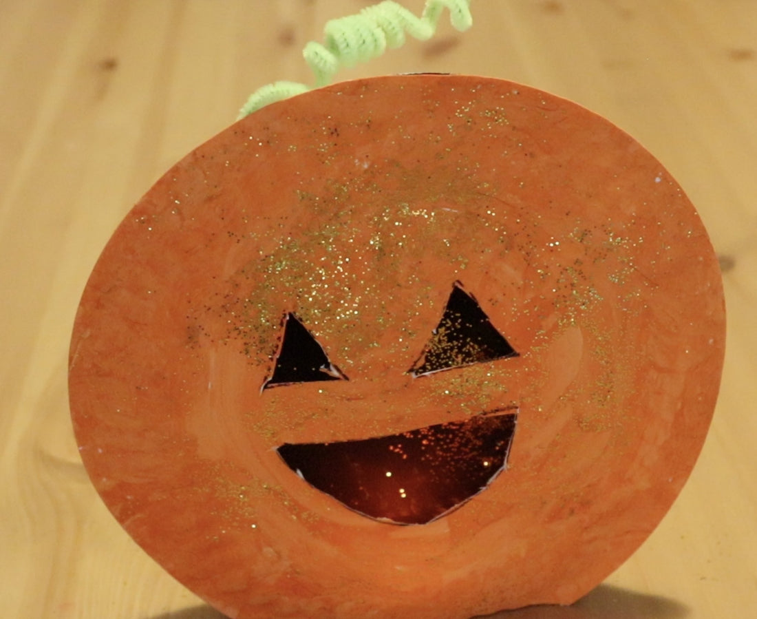 DIY Pumpkin Lanterns - Little Dreamers Club