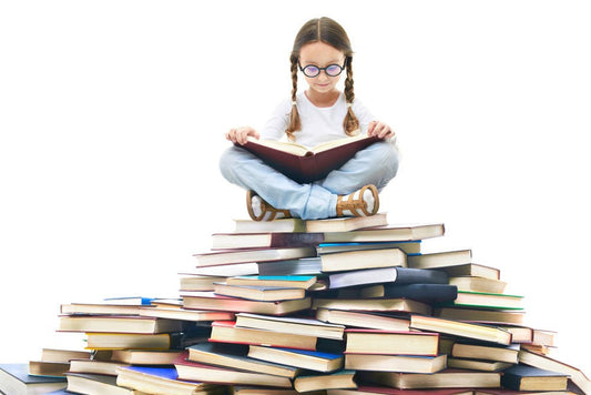 Give the Gift of Reading This Christmas! - Little Dreamers Club