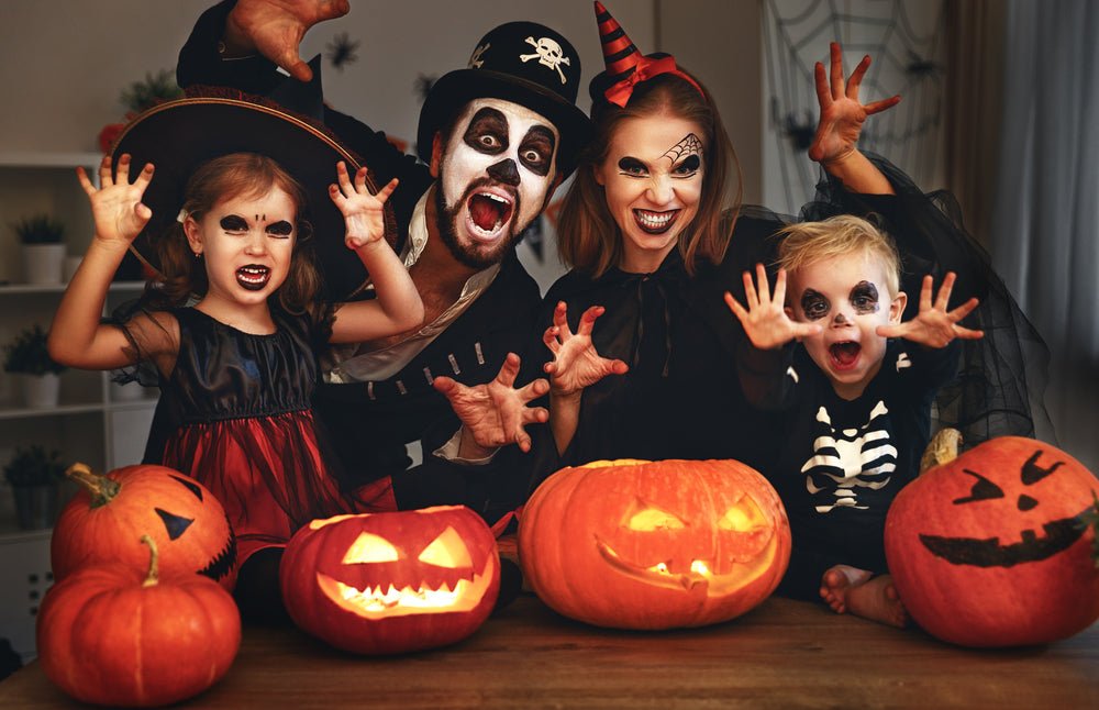 Halloween Safety Tips for the Trick or Treat Trail - Little Dreamers Club