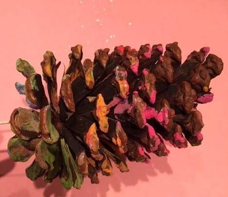 Pine Cone Christmas Ornament! - Little Dreamers Club