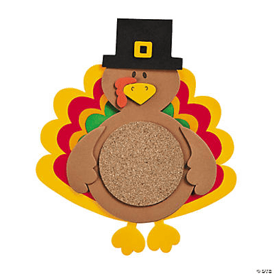 Turkey-shaped coaster with cork board with a hat on a transparent background